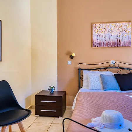 Apartment Stefanias Prasoudi *