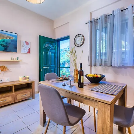 Lägenhet Stefanias Prasoudi Ágios Matthaíos